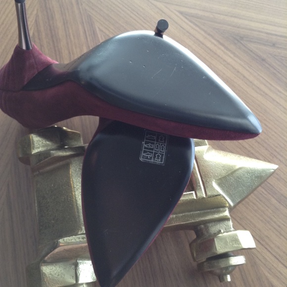 Pierre Balmain suede heels - Picture 3 of 4